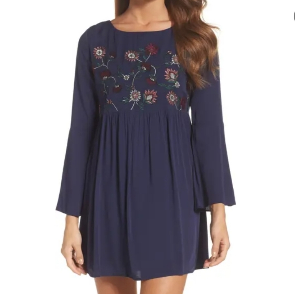 Bb Dakota Bria Navy Woven Minidress Boho Embroidered Bell Sleeves Medium